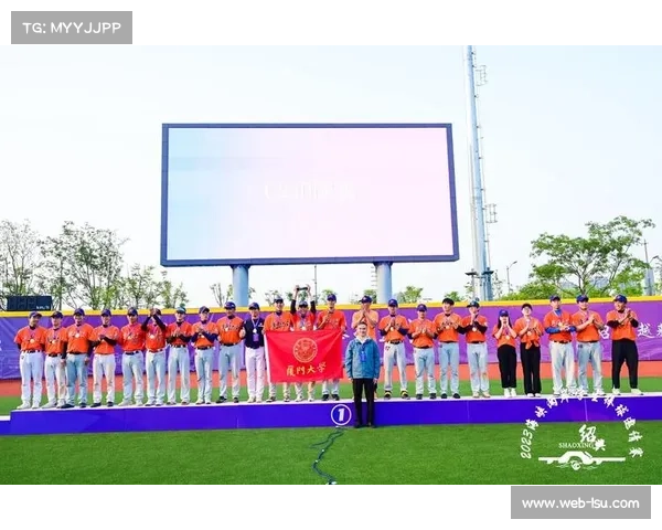 海峡两岸青少年棒球冠军赛吸引两岸运动员与裁判员参与